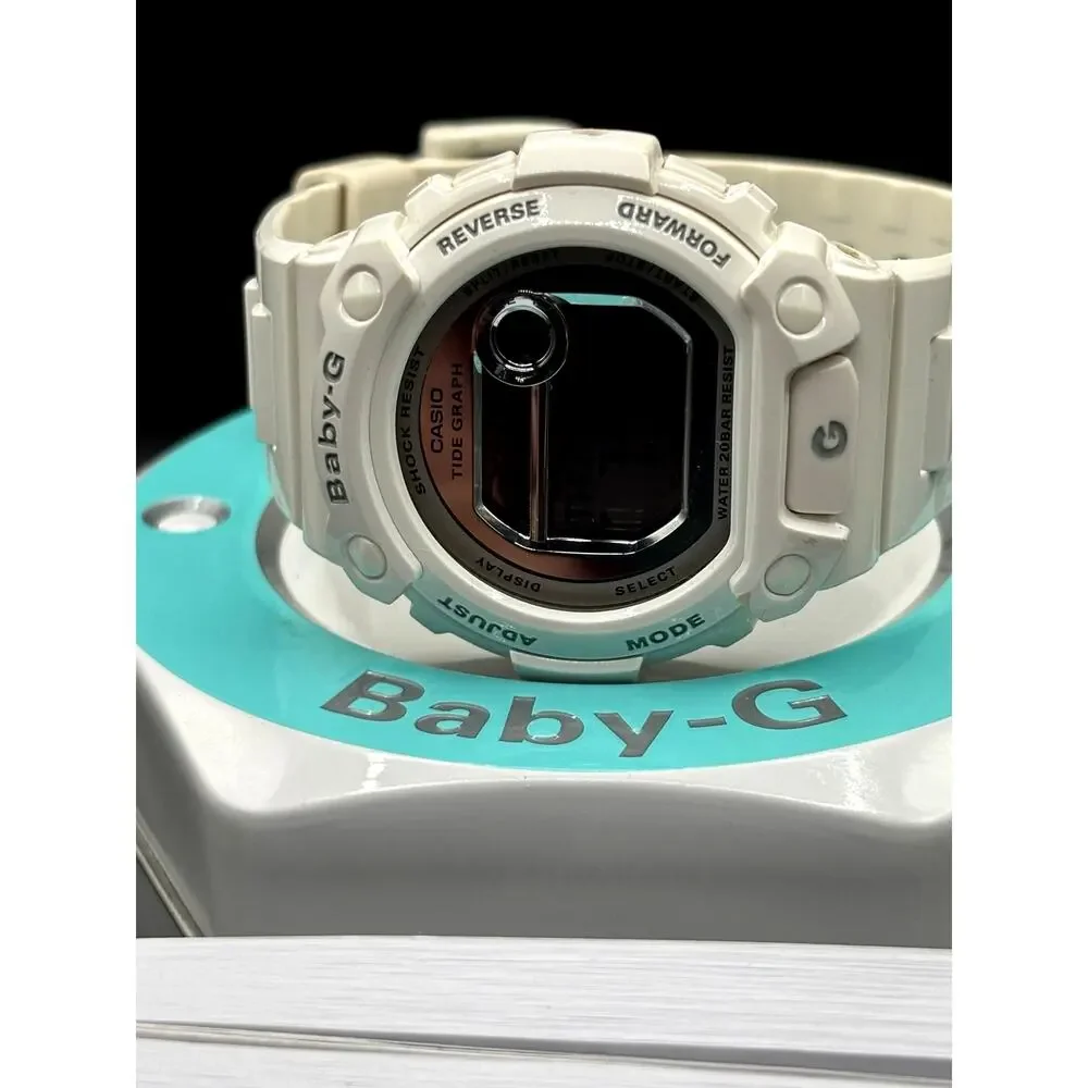 Casio Baby-G G-LIDE BLX-103-7 White Tide Graph 200M Digital Watch